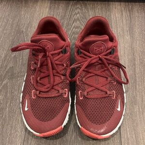 Women’s Nike MetCon Sneakers - Size 7